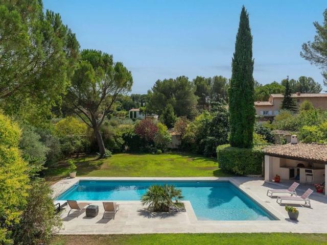 Villa vente à Aix-en-Provence, Aix-en-provence