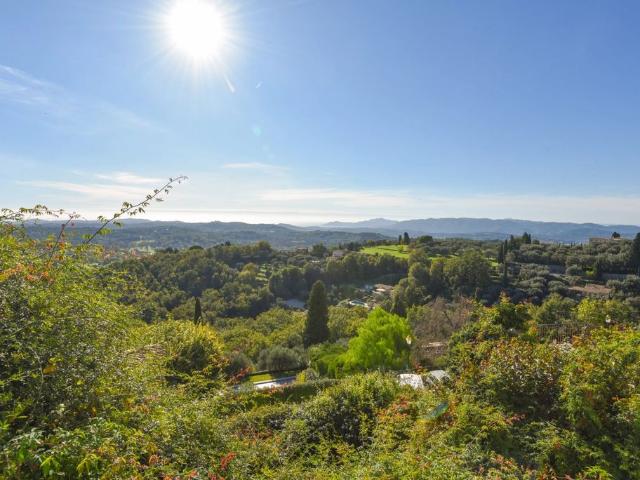 Villa vente à Grasse, Châteauneuf-grasse