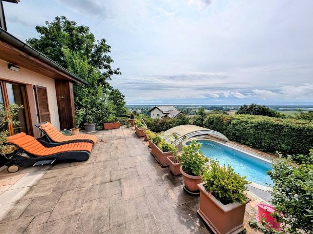 Villa vente à France métropolitaine, Grilly