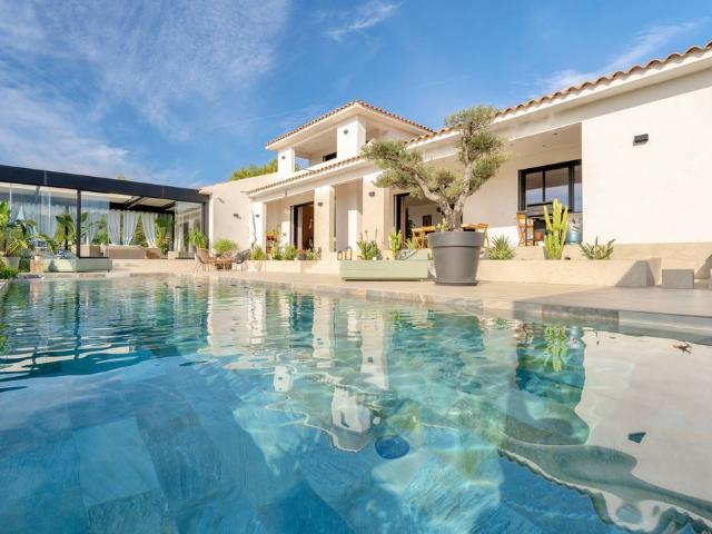 Villa vente à Arrondissement de Toulon, La Cadière-d'azur