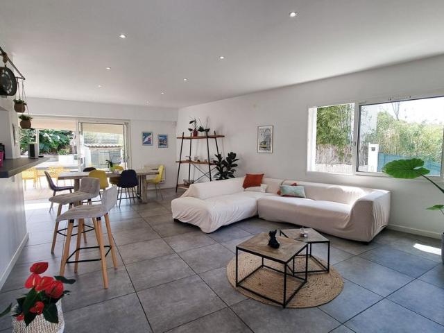 Villa vente à Arrondissement de Toulon, La Crau
