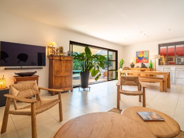 Villa vente à Arrondissement de Toulon, Six-fours-les-plages