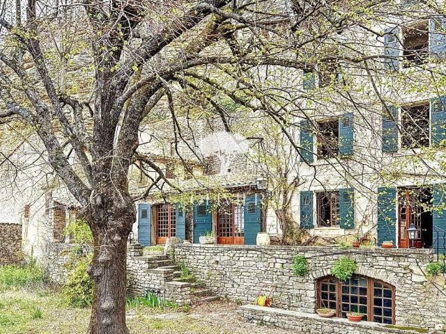 Villa vente à Apt, Saignon