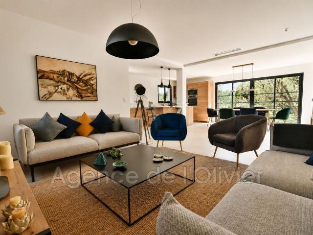 Villa vente à Grasse, Valbonne