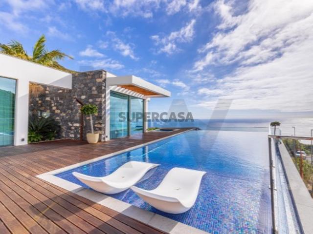 Casa venda em Câmara De Lobos