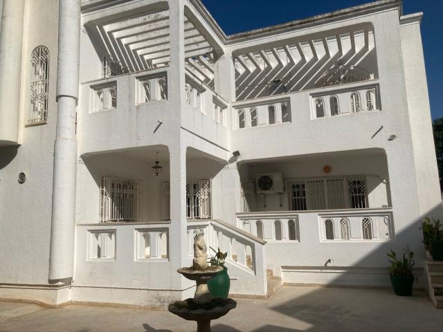 Maison vente à Ain Zaghouan, Douz