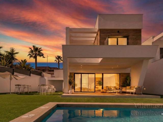 Casa en venta en la Marina Baixa, Valencia