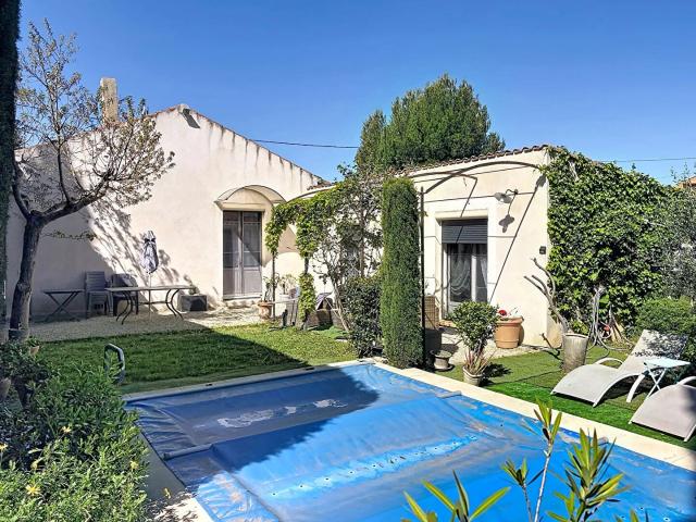 Maison vente à Nîmes, Les Angles