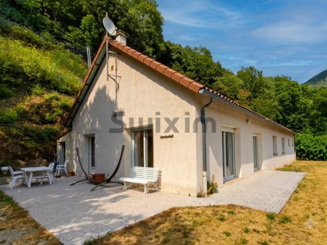 Maison vente à Mende, Pied-de-borne