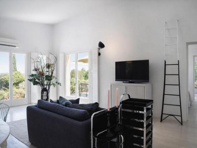 Maison vente à Narbonne, Pouzols-minervois