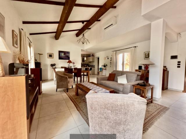 Maison vente à Arrondissement de Toulon, La Farlède