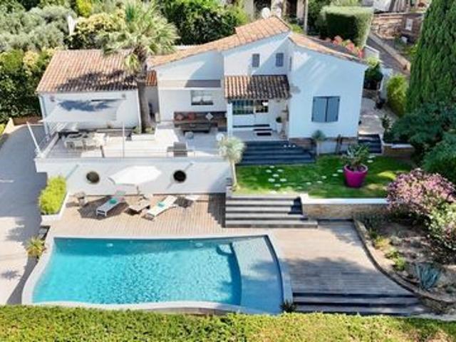Villa vente à Arrondissement de Toulon, Saint-cyr-sur-mer