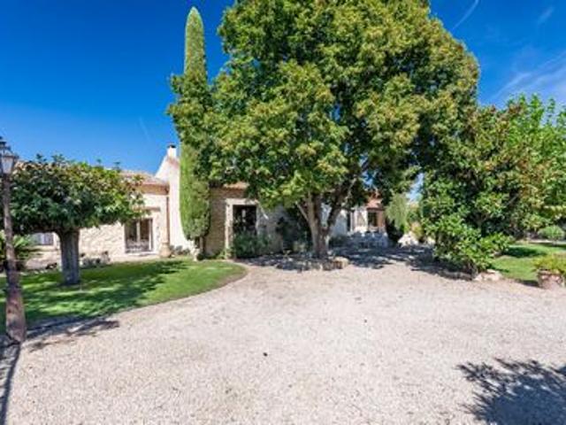 Villa vente à Arles, Mollégès