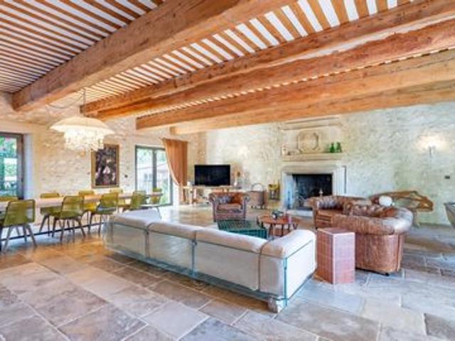 Villa vente à Arles, Mollégès