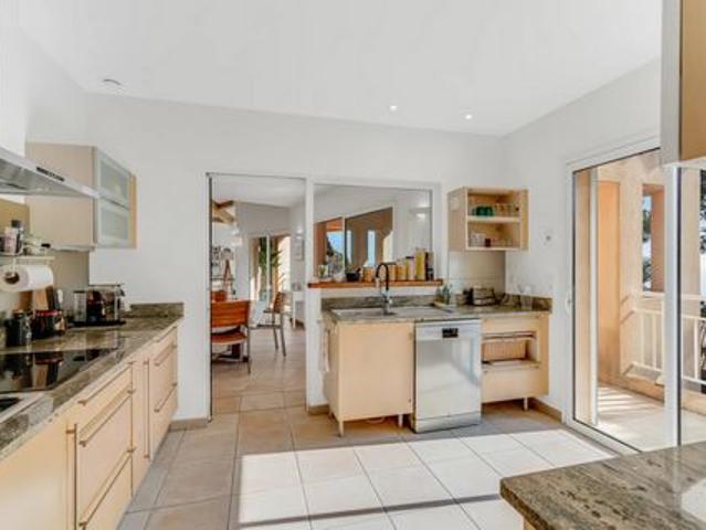 Villa vente à Arrondissement de Toulon, Le Lavandou