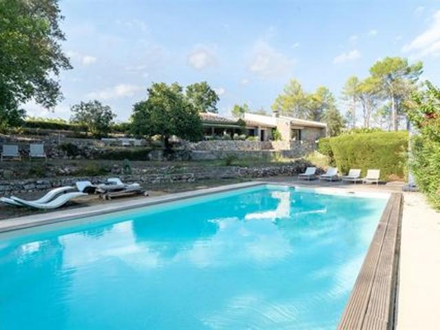 Villa vente à Pascaret, Saint-Paul-en-Forêt