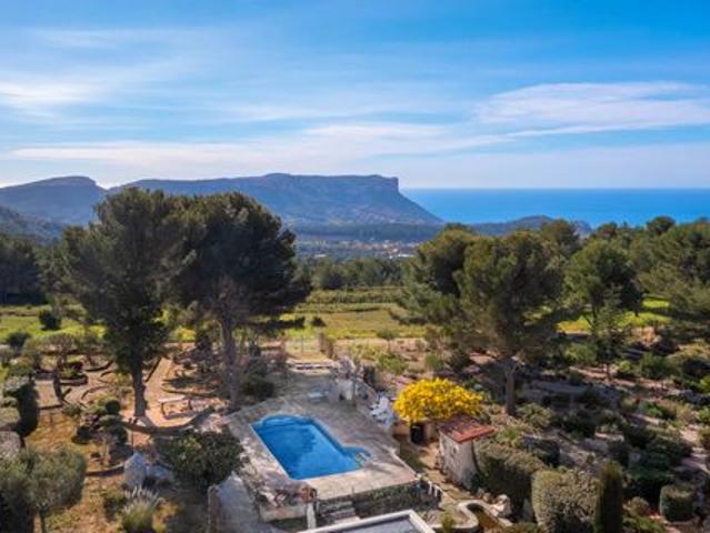 Villa vente à France métropolitaine, Carnoux-en-provence