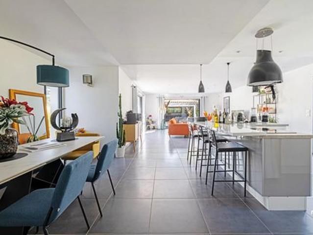 Villa vente à Aix-en-Provence, Ventabren