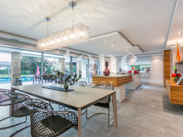 Maison vente à Saint-Julien-en-Genevois, Ville-la-grand