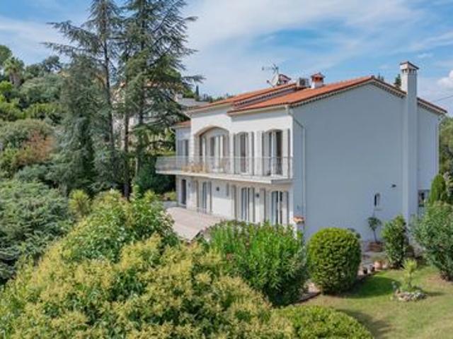 Villa vente à Grasse, La Roquette-sur-siagne