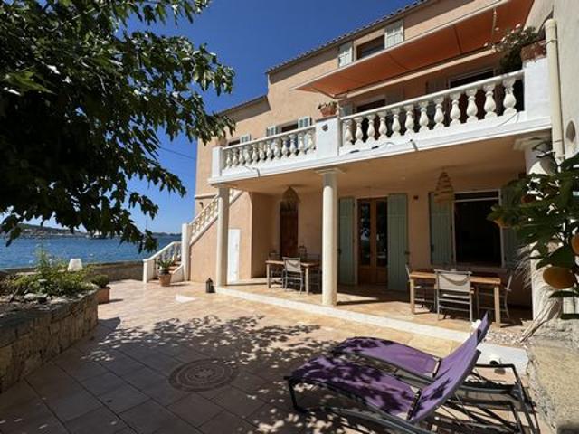 Villa vente à Arrondissement de Toulon, La Seyne-sur-mer