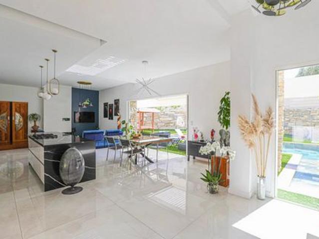 Villa vente à Arrondissement de Toulon, Saint-cyr-sur-mer