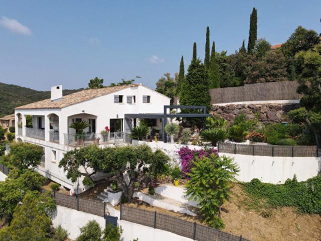 Maison vente à Arrondissement de Draguignan, Saint-raphaël
