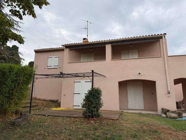 Maison location à Saint-Zacharie, Var