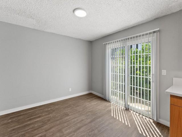 Apartment for rent in Santa Ana, California