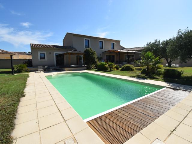 Maison vente à Avignon, Vedène