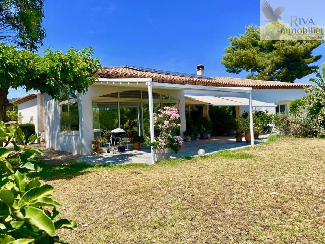 Villa vente à Arrondissement de Toulon, La Cadière-d'azur