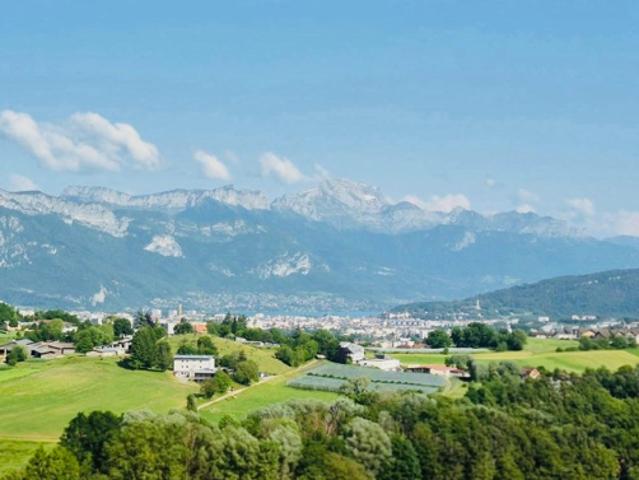 Maison vente à Annecy, Poisy