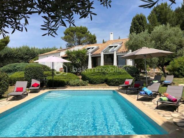Villa vente à Béziers, Tourbes