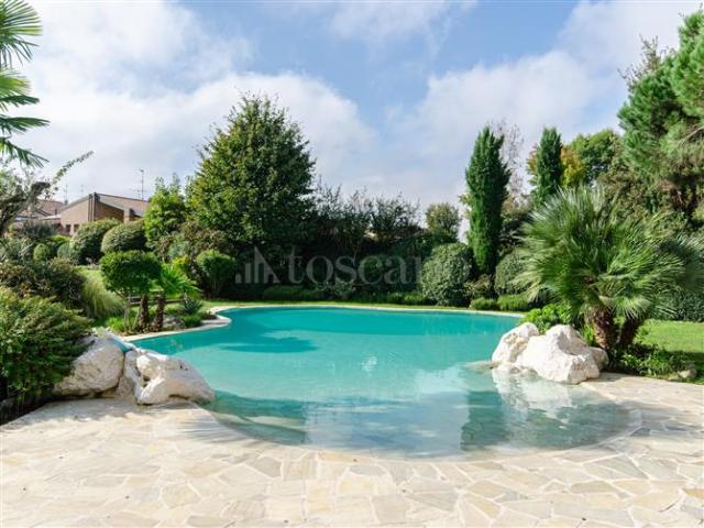 Villa Indipendente in vendita a Borgarello, Lombardia