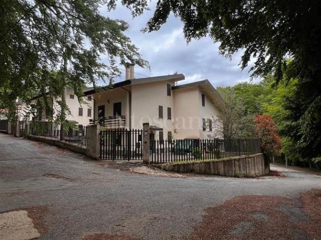 Villa Indipendente in vendita a Calabria, Reggio Calabria