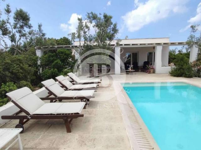 Villa Indipendente in vendita a Puglia, Lecce
