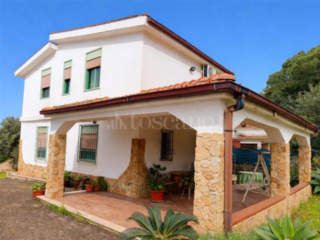Villa Indipendente in vendita a Siracusa, Sicilia