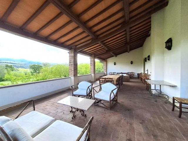 Villa Indipendente in vendita a Vicchio, Toscana