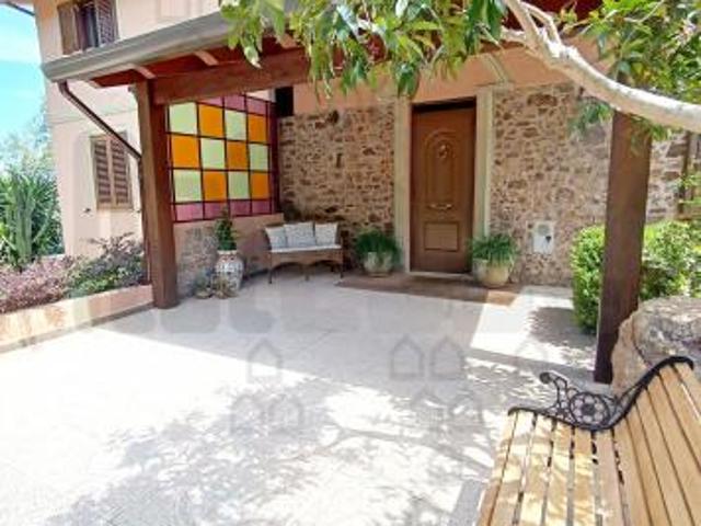 Villa Indipendente in vendita a Gioiosa Marea, Sicilia
