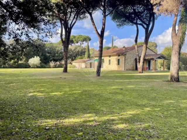 Villa Indipendente in affitto a Tonfano, Toscana
