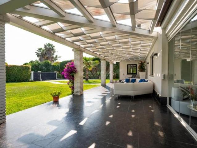 Villa Indipendente in affitto a Tonfano, Toscana