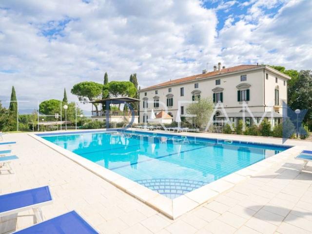 Villa Indipendente in vendita a Centro, Monte Argentario