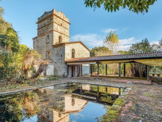 Villa Indipendente in vendita a Senato, Lerici