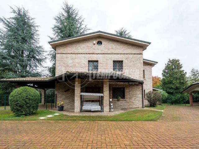 Villa Indipendente in vendita a Unione di comuni Terre di Castelli, Castelnuovo Rangone