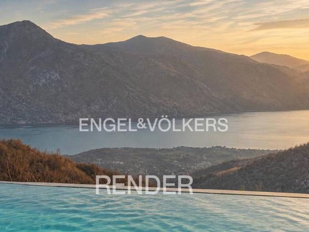 Villa Indipendente in vendita a Gravedona ed Uniti, Gravedona