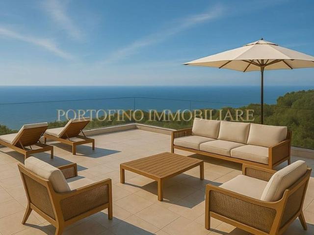 Villa Indipendente in vendita a San Michele di Pagana, Rapallo
