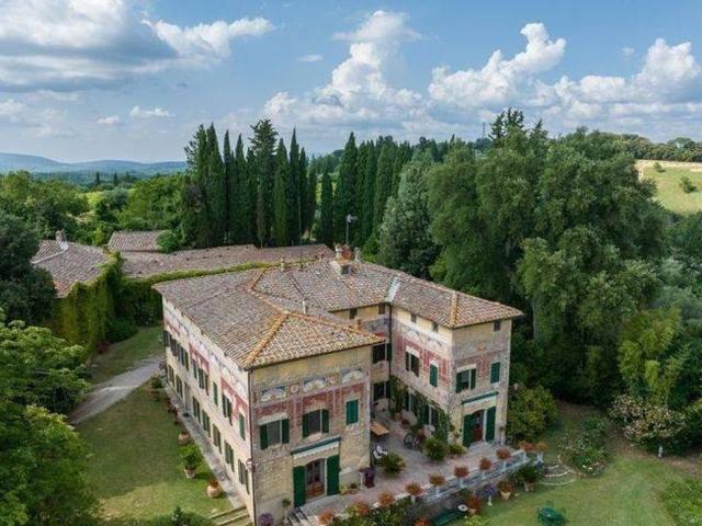 Villa Indipendente in vendita a Siena, Toscana
