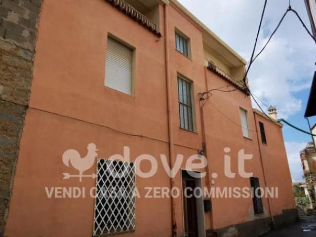 Villa Indipendente in vendita a Oliena, Sardigna/Sardegna