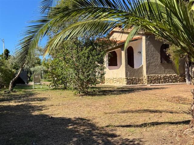 Villa Indipendente in vendita a Pula, Sardigna/Sardegna