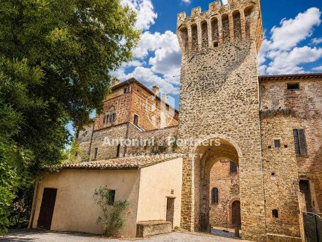 Villa Indipendente in vendita a Sant'Apollinare, Marsciano